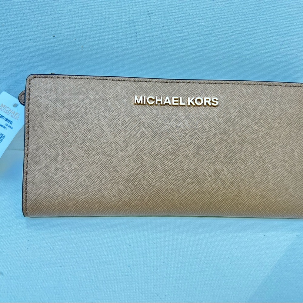 Michael Kors Jet Set Travel Card Case Wallet Khaki
